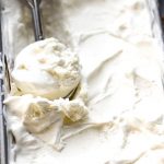 Low Carb Vanilla Ice Cream - a delicious sugar-free recipe perfect when you have that craving for your favorite frozen treat. Best of all, this keto-friendly recipe is easy to make with or without an cream maker.